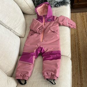 Like new. 99%. Wore twice for ski.